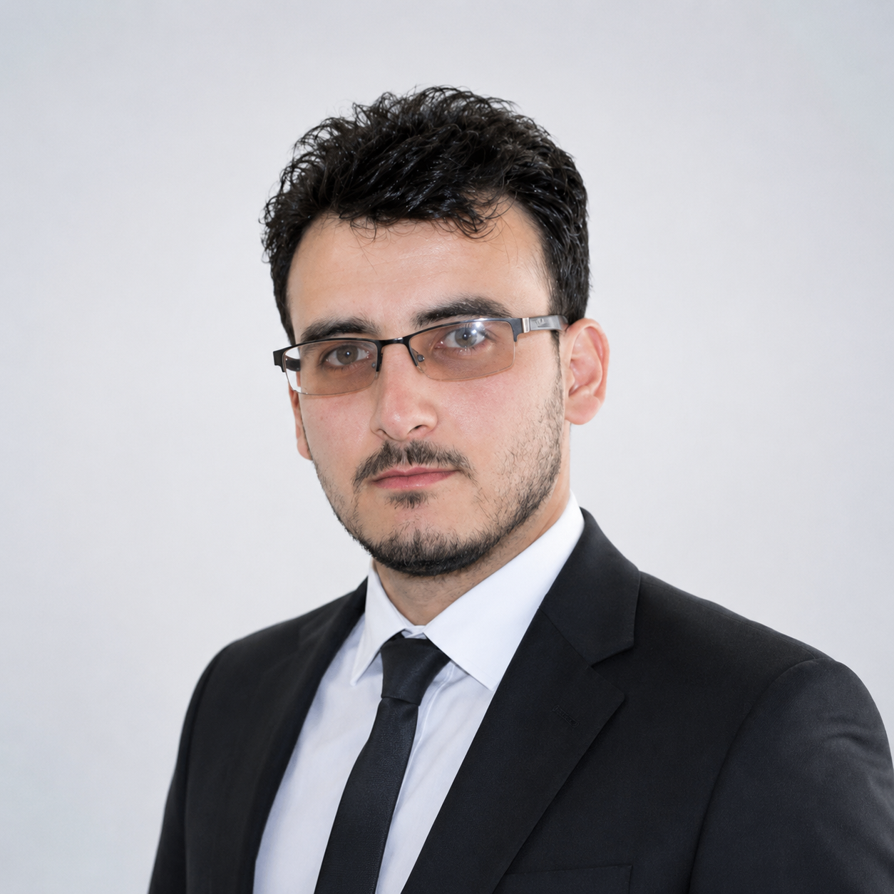 Saber Shah Mohammadi, Executive Board Member